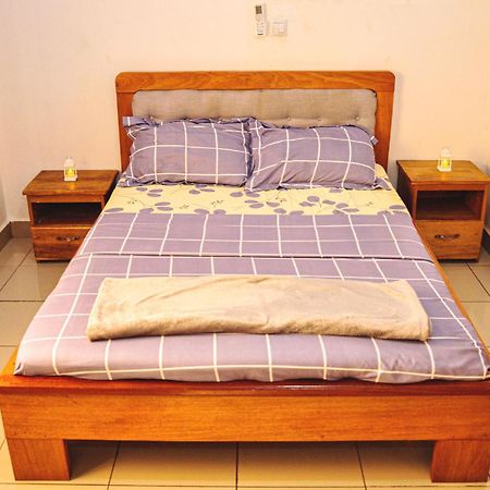 Les Logis De Nouvelle Route Bastos Apartment Yaounde Exterior photo
