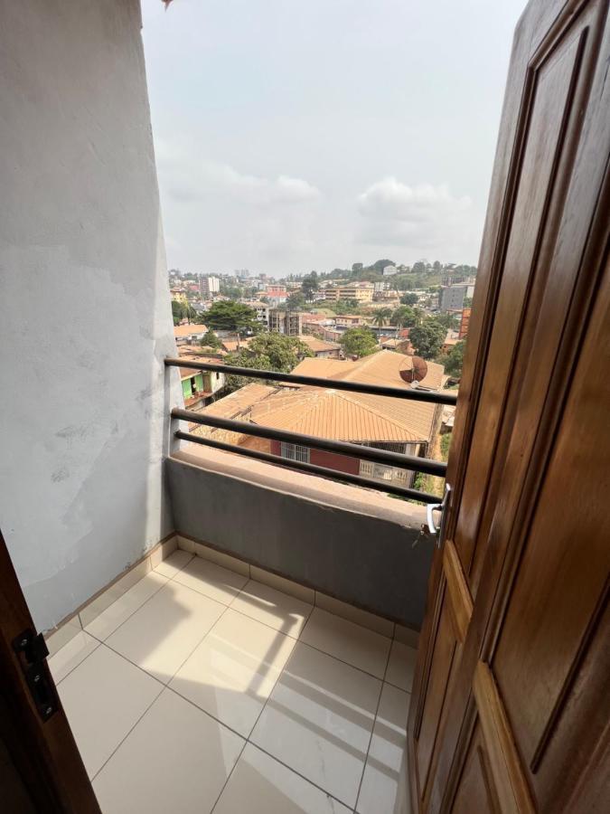 Les Logis De Nouvelle Route Bastos Apartment Yaounde Exterior photo