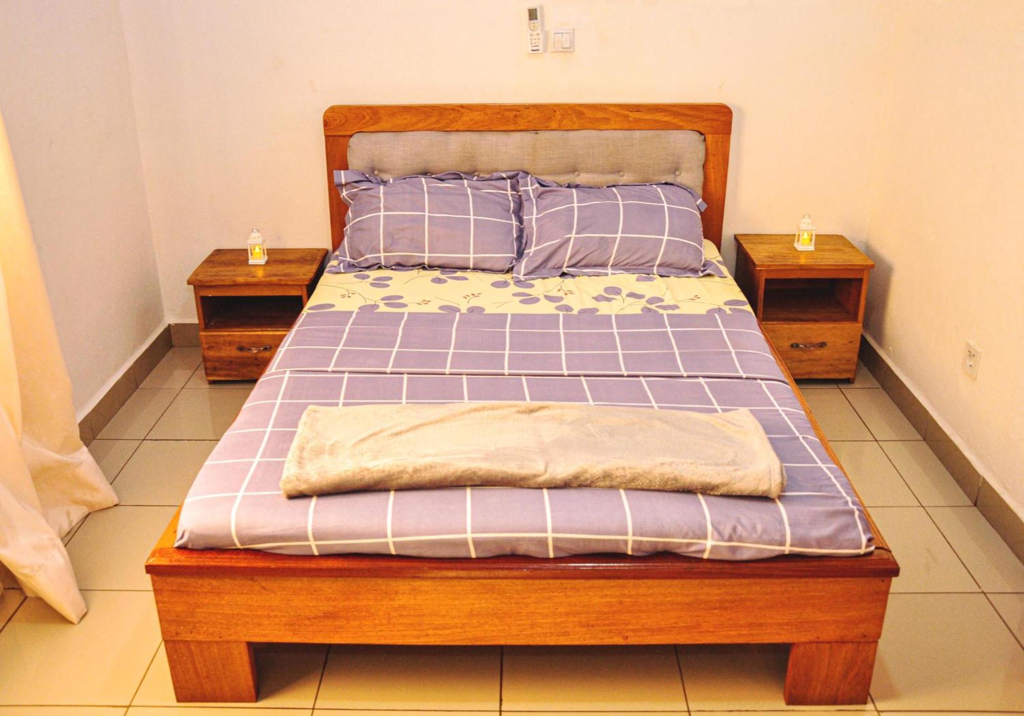 Les Logis De Nouvelle Route Bastos Apartment Yaounde Exterior photo