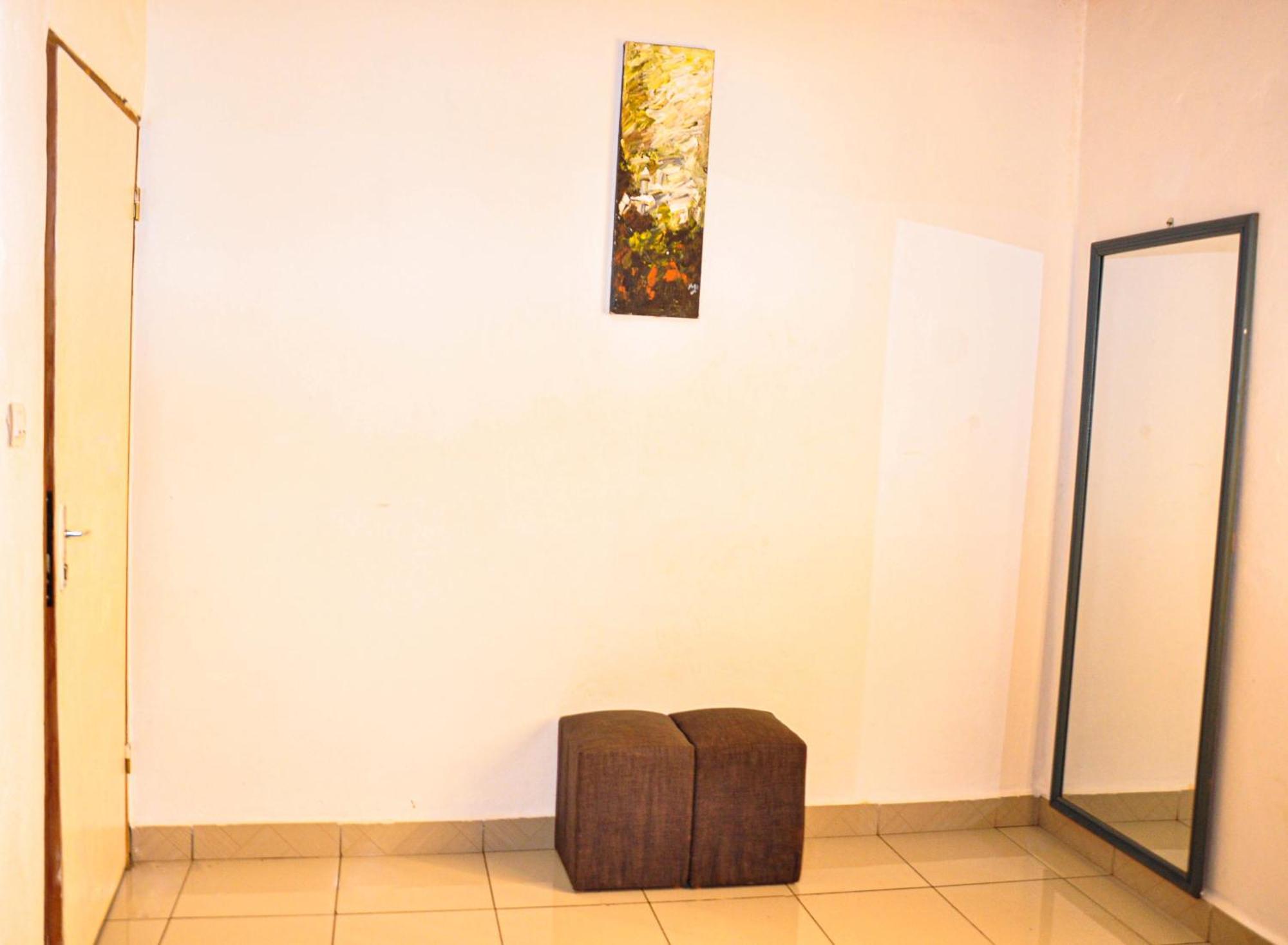 Les Logis De Nouvelle Route Bastos Apartment Yaounde Exterior photo